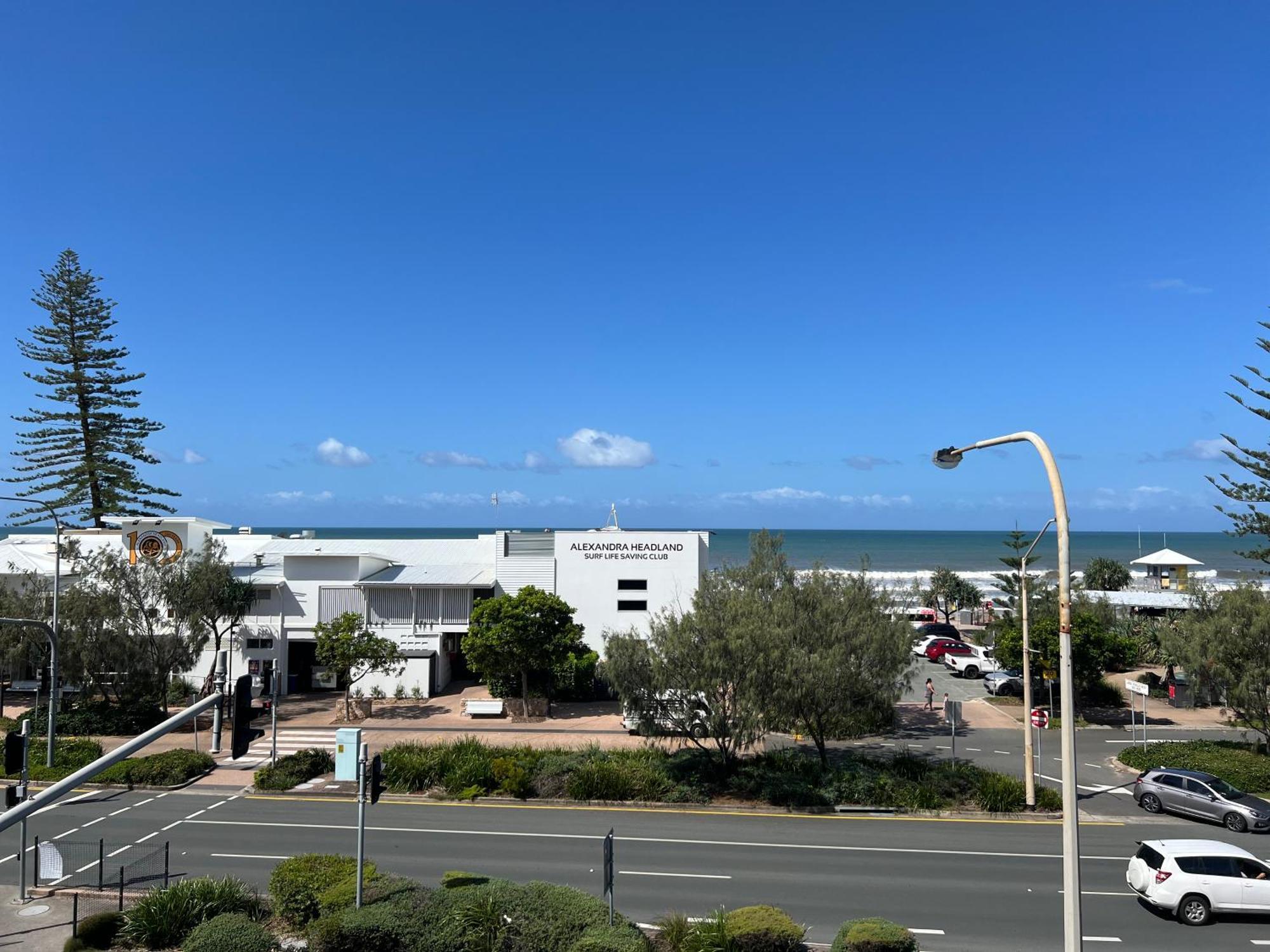 Ocean View - Alexandra Headlands Beachfront Unit Eksteriør billede